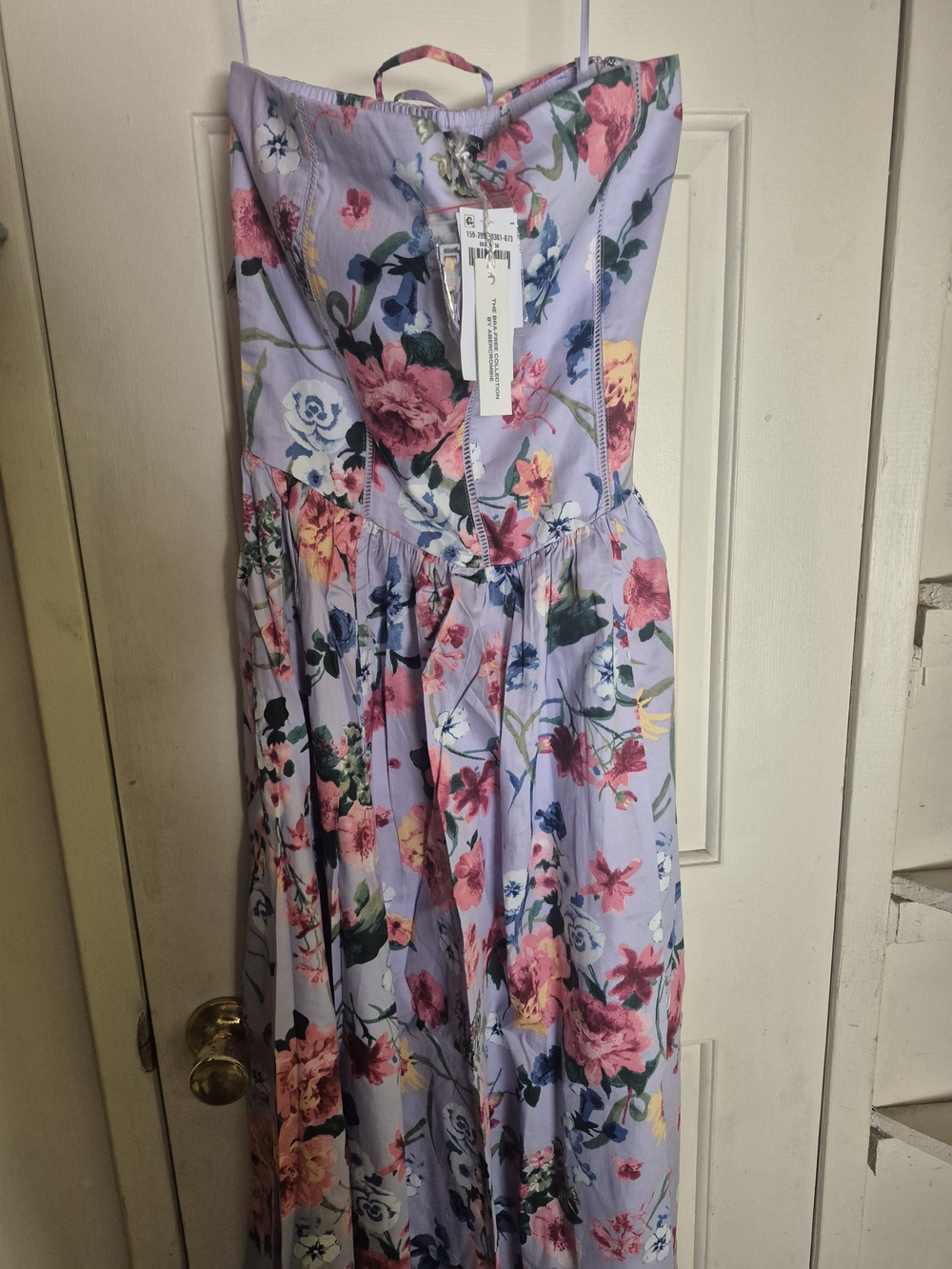 Albercrombie&Finch Bra Free Collection Floral Dress